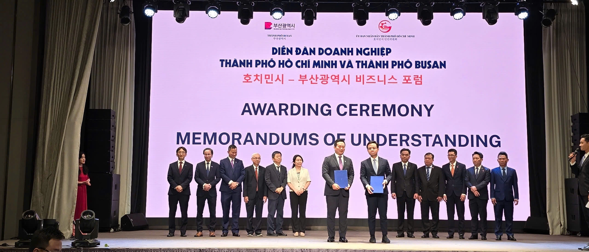 Ký kết MOU trong Diễn đàn Doanh nghiệp TP.HCM – Busan, đánh dấu bước tiến mới trong hợp tác song phương.