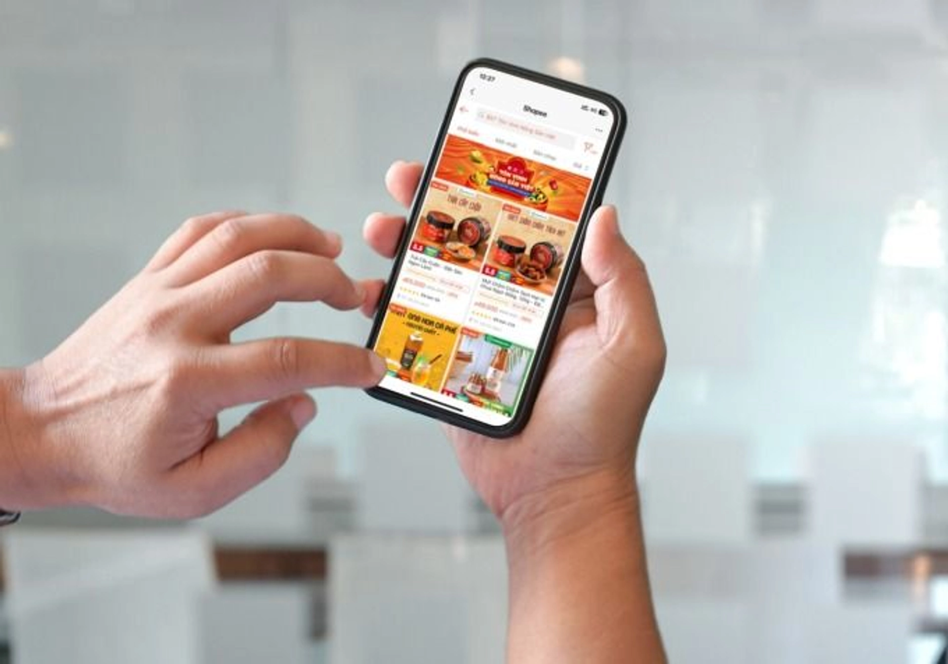 "Shopee - Essence of Vietnam Journey" aims to help local businesses and sellers succeed on e-commerce platforms. (Photo: 5-Minute Market Talks)