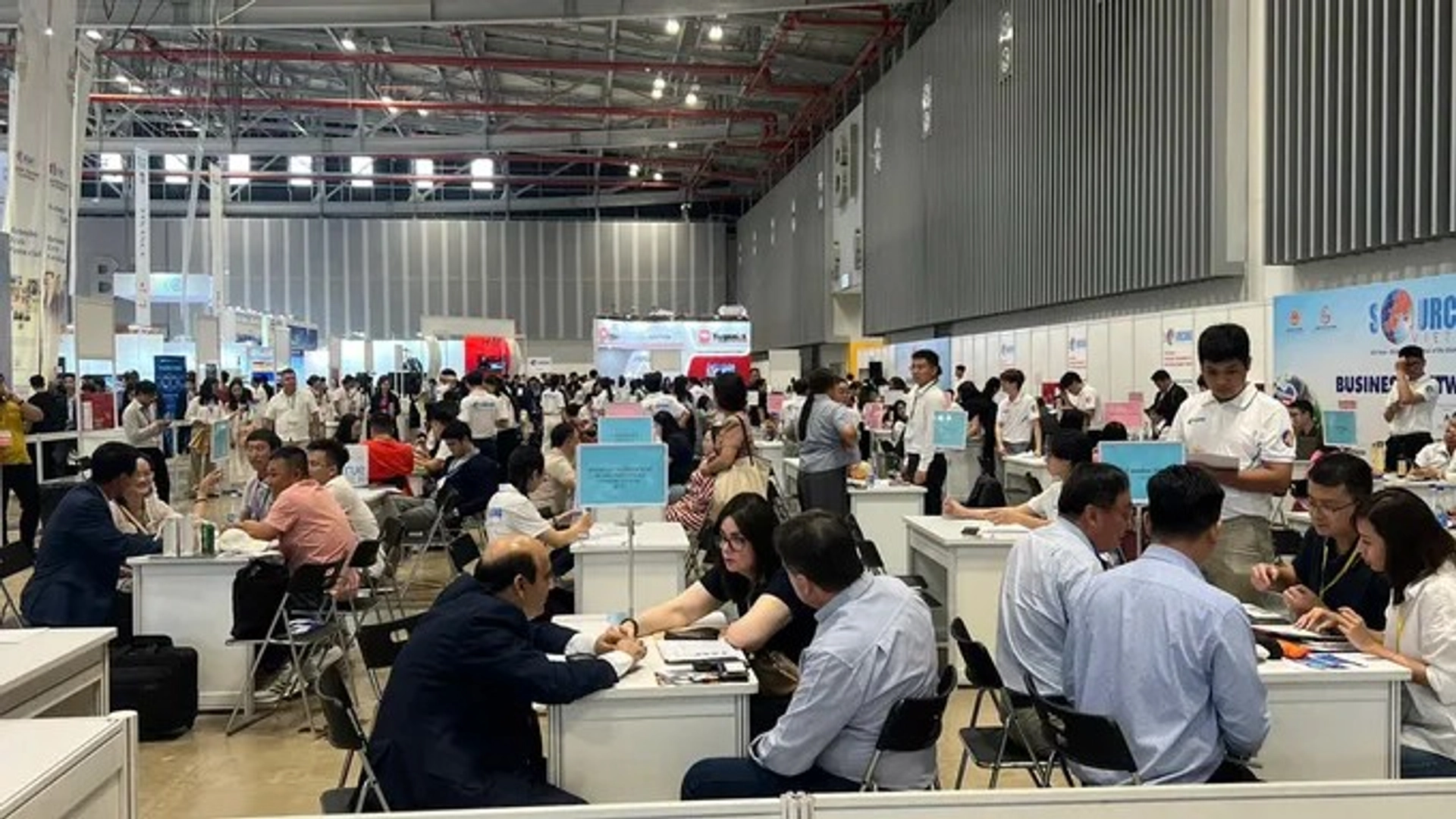Hơn 3.000 cuộc hẹn B2B đã được sắp xếp trước cho doanh nghiệp trong nước với các nhà mua hàng toàn cầu đang được triển khai