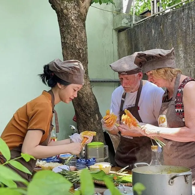 Tour trải nghiệm lớp học nấu ăn tại Huế