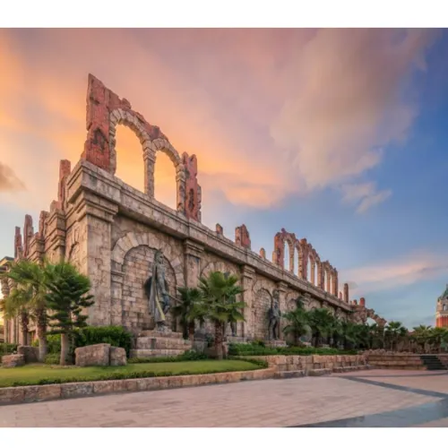 Sun World Hon Thom Ticket