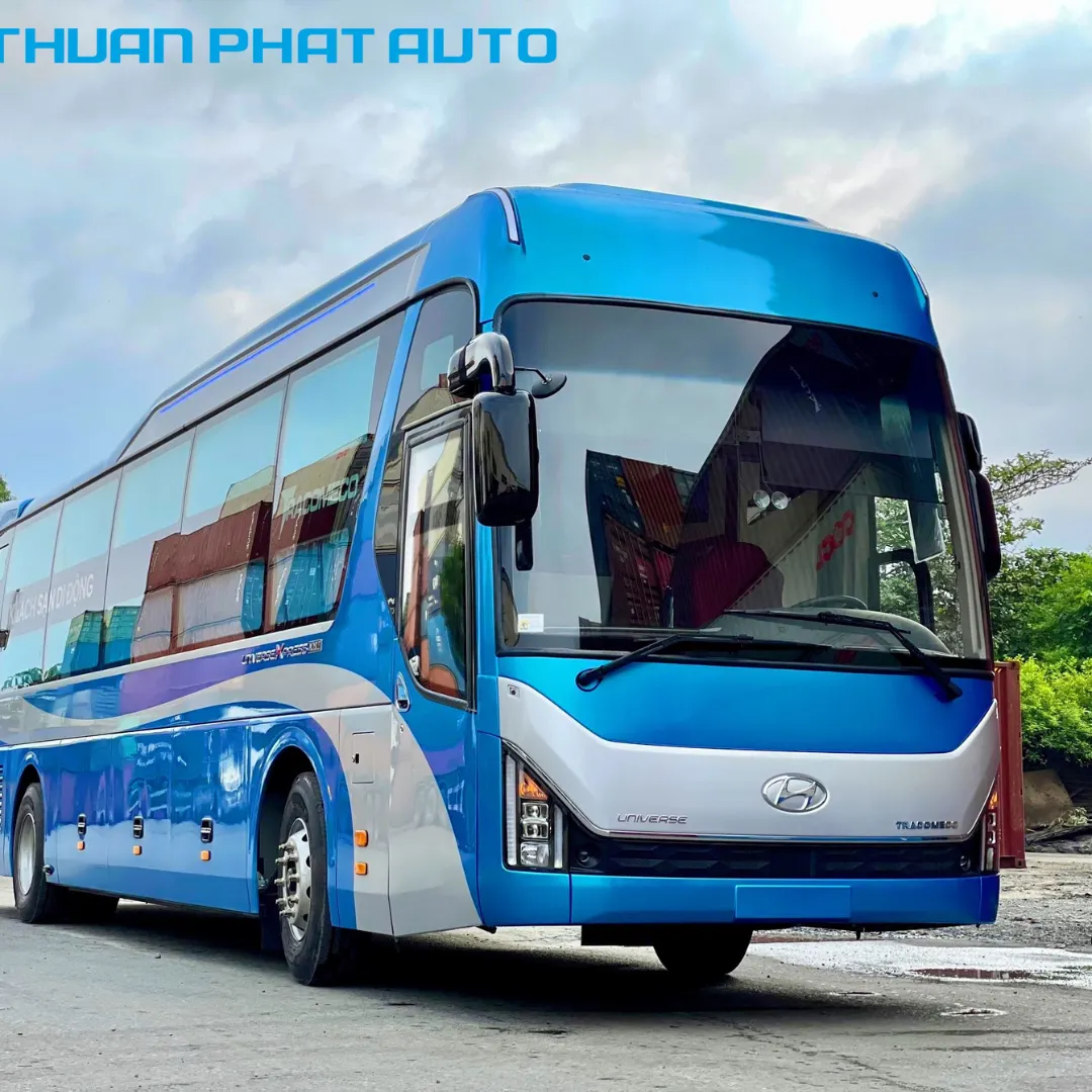 Tracomeco Universe/KIA Dcar KSDD G36W