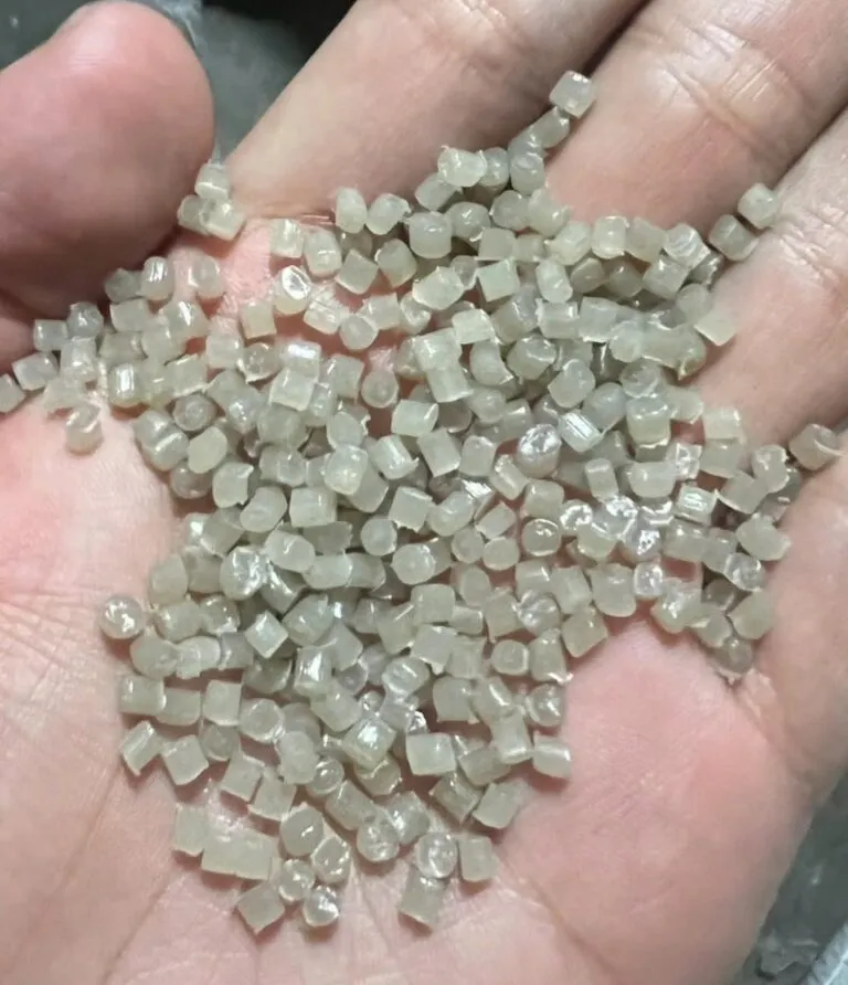 再生PE塑料颗粒-边角料