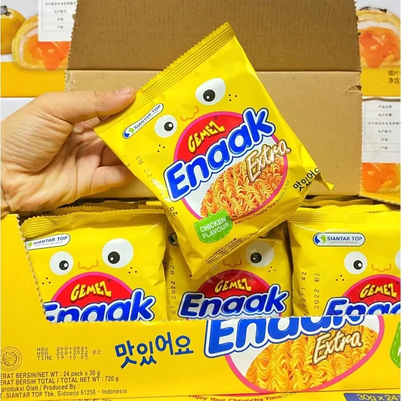 Snack mì trẻ em Enaak Indonesia vị gà truyền thống